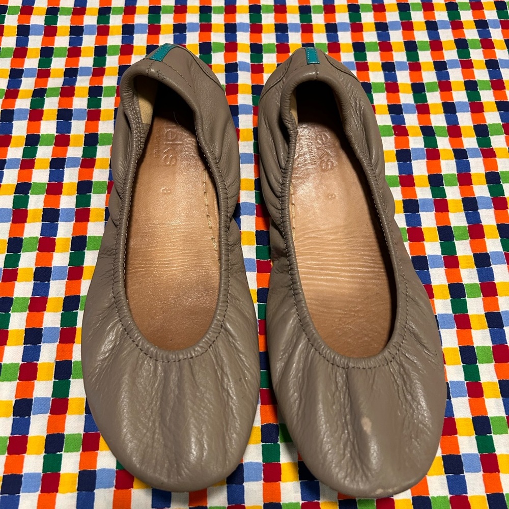 Tieks flats 8